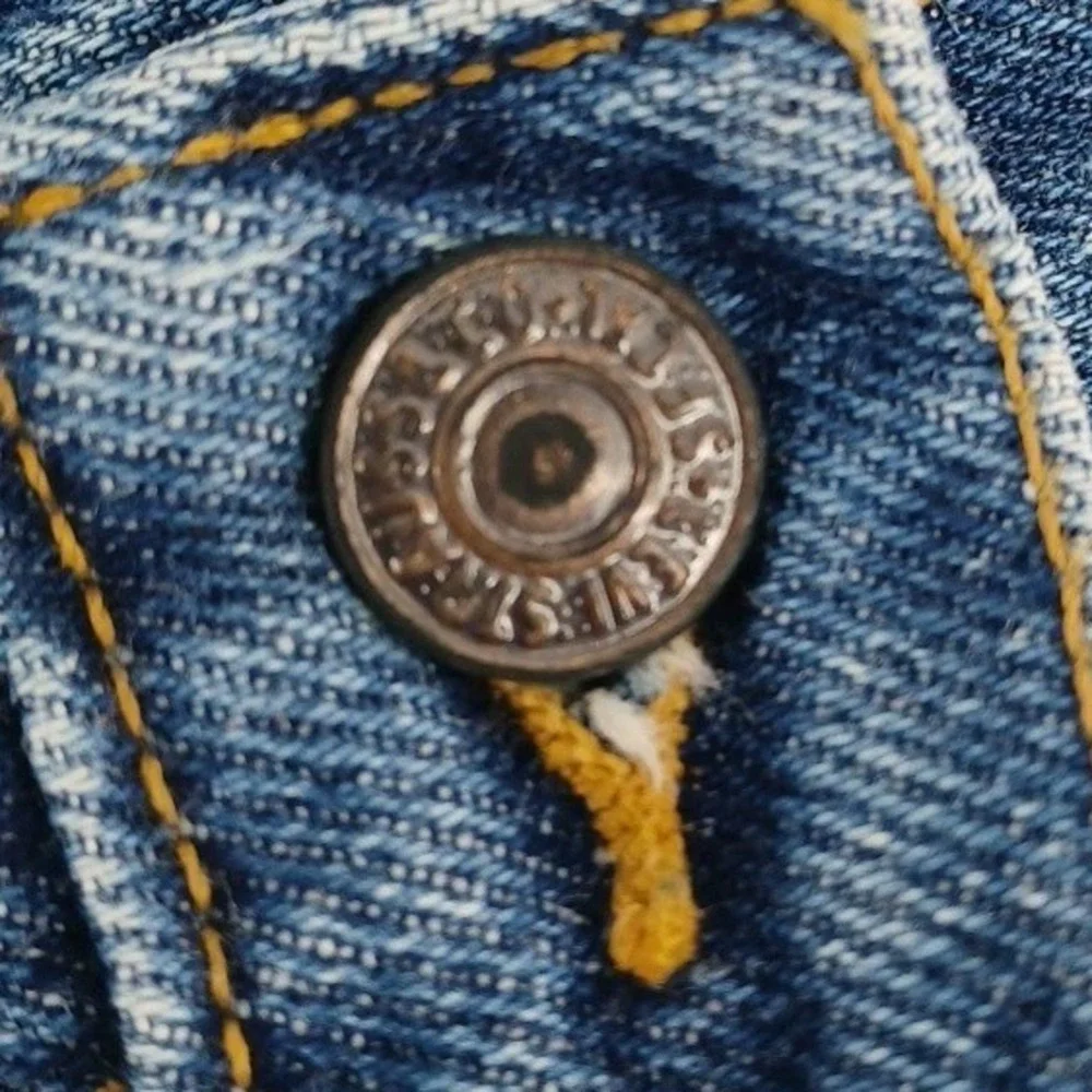 Levis product pair